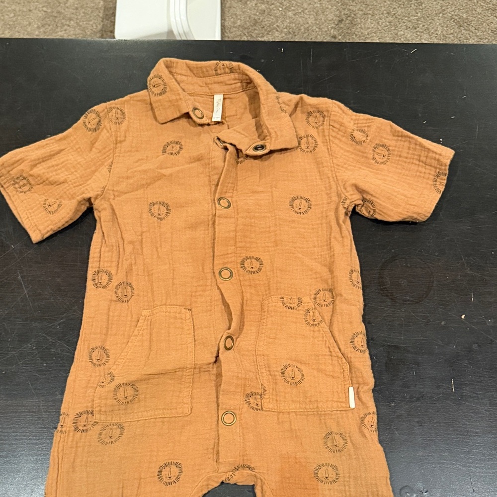Rylee and Cru 12/18 Orange Short Sleeve Baby Romper with Sun / Lion Print